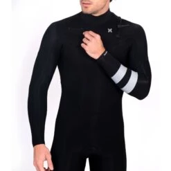 Combinaison Surf Homme Hurley Advant FrontZip Noire 5/3mm 2023 21 Combinaison Surf Homme Hurley Advant FrontZip Noire 5/3mm 2023 -Plongee Sous Boutique combinaison surf homme hurley advant frontzip emeraude 4 3mm 2023 4
